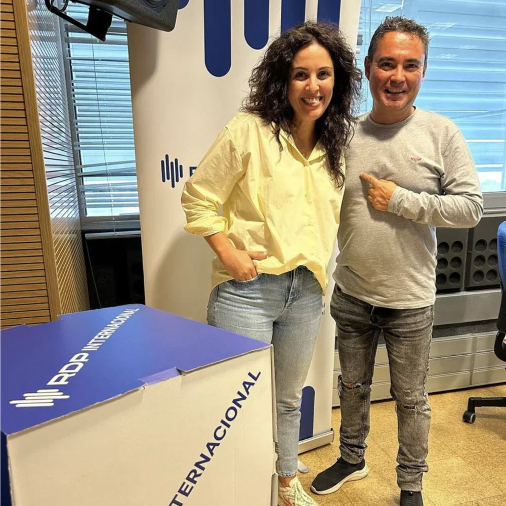 Apresentação Livro “Aprenda a Decorar a Sua Casa de Sonho” no Podcast – Dois dedos de conversa