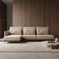 SLIM com chaise numa sala, ao centro