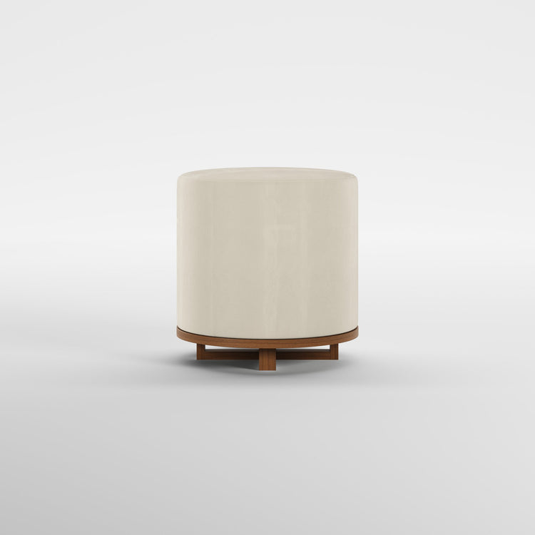 IVY (Madeira Nogueira · Velvet Off White)
